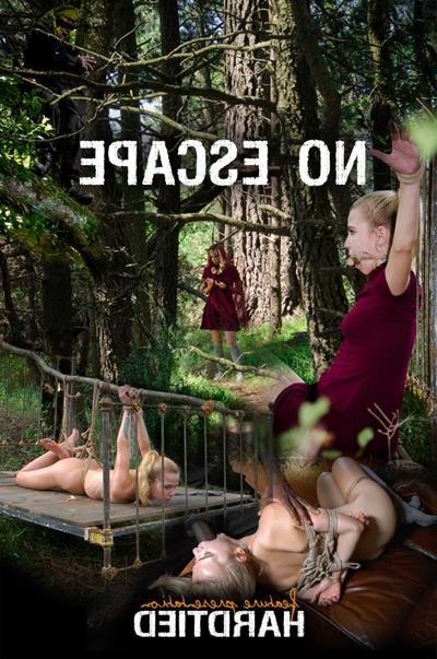 15P A escravidão ao ar livre é tão sexy. Está quente estar na floresta com uma linda
