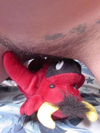 15P ready to drop pregnant cutie with hairy pussy