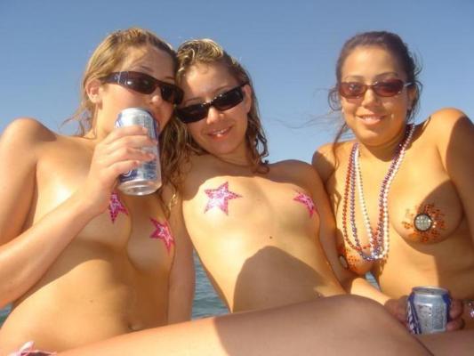 15P Real college party girlfriends fucking