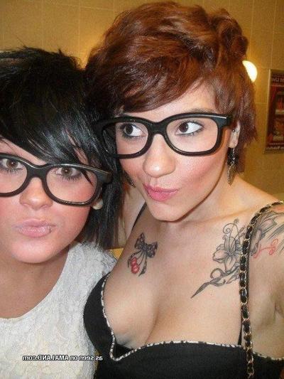 12P Steamy hot wild amateur punk rocker lesbians