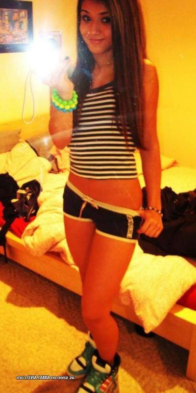 12P Galeria de fotos escaldante de namoradas emo sensuais e deslumbrantes