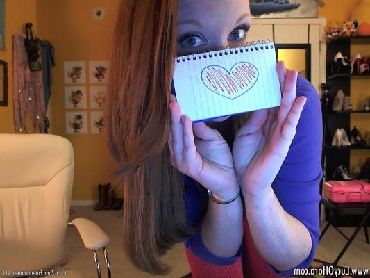 15P Redhead camgirl