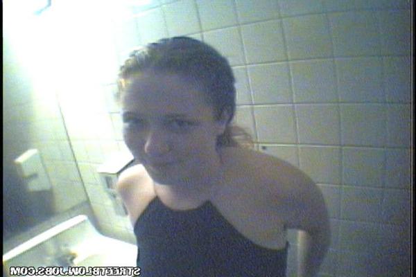 12P 12 pics and 1 movie of Rose from Street Blowjobs