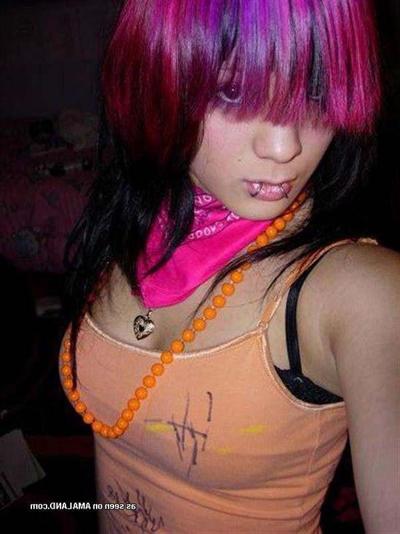 10P Nice collection of Joey's emo and punk selfpics