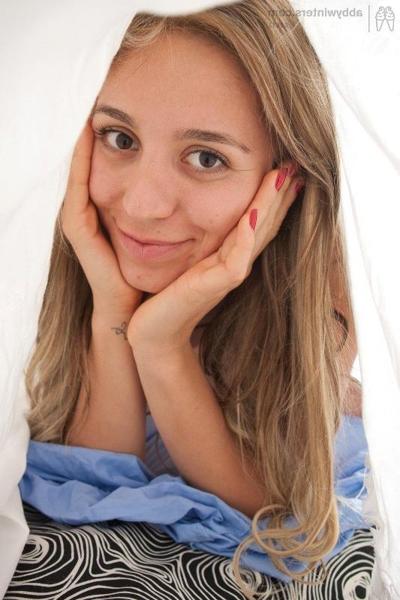 16P Blonde amateur Ana undressing and posing inher bedroom