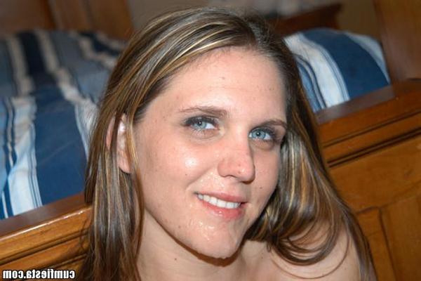 15P Cute amateur hottie cums over to get her first facial