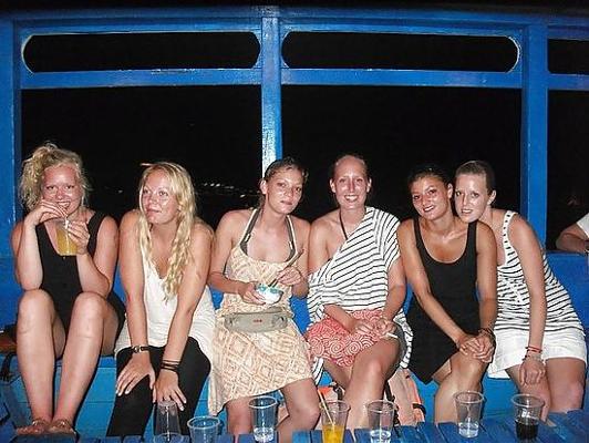 22P Facebook lesbians