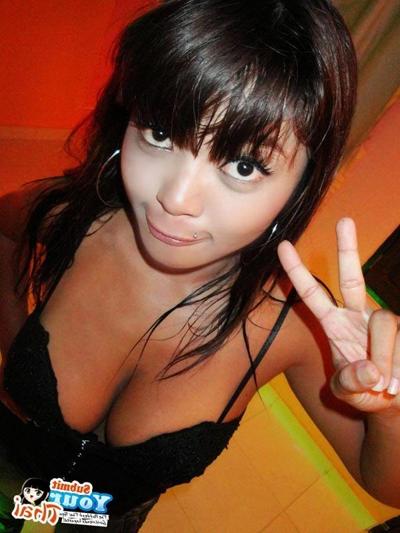 16P Amateur busty Thai girl Gail comes home with me to fuck