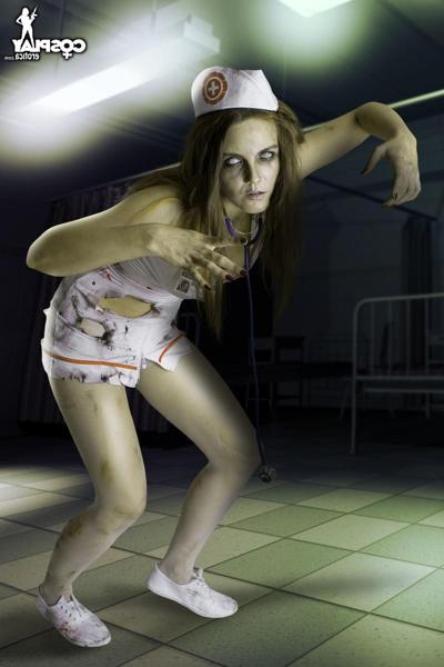 16P Walking Dead Cosplay
