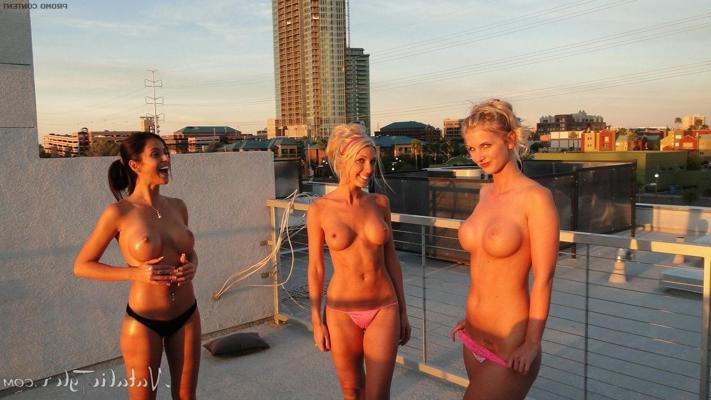 15P Busty blonde babe with girlfriends outdoors