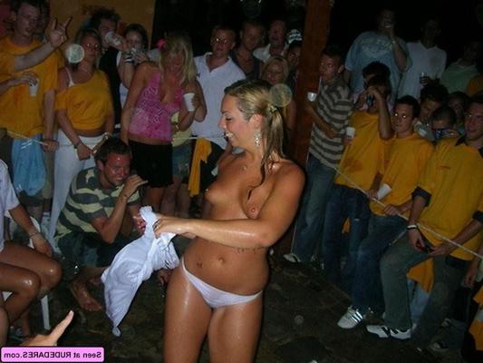 16P Hotties flashing