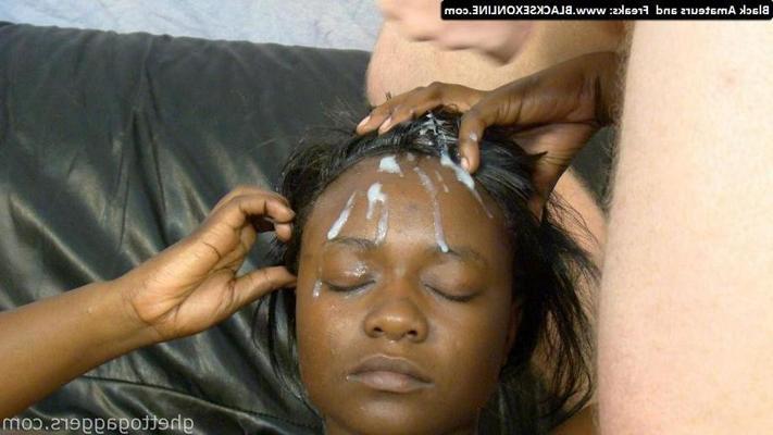 19P Some dumb ghetto girl gets paid 100 bucks for anal and face fuck