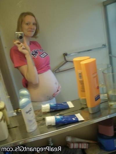 16P Amateur preggo girlfriends