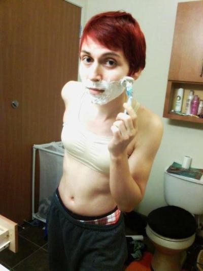 15P Transexuelle rousse amateur