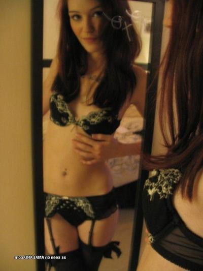 10P Collection of two sexy emo girlfriends camwhoring at home