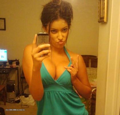 10P Compilation of sexy heavy-chested chicks teasing on cam