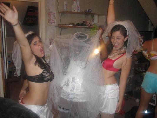 15P Geile Amateur-Bräute werden in ihren Hochzeitsnächten wild