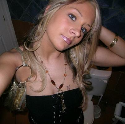 15P Selfshot teen gfs posing naked in the mirror gallery 21