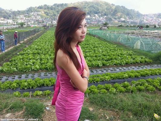 25P Sextourist ohne Kondom fickt eine versaute thailändische Hure ohne Kondom und eine asiatische Nutte