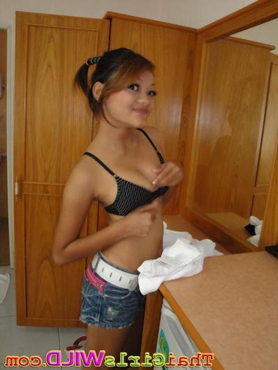 16P Cute Thai girl with braces takes some self shot photos