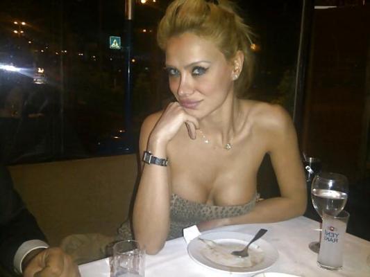 25P Turkish Celebrity girls Esra and Ceyda