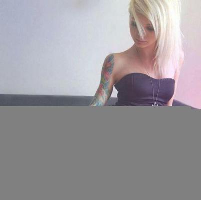 10P Emo gfs posing and selfshot gallery 12