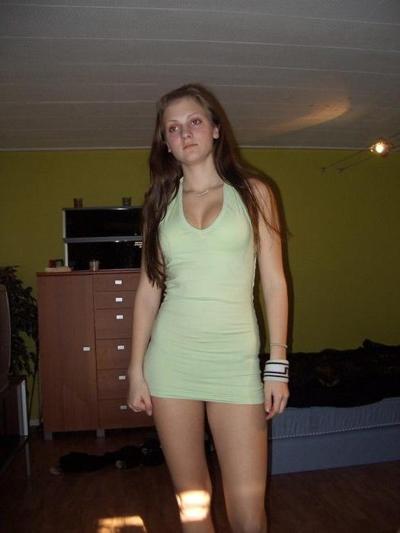 16P Lesbian amateurs having fun