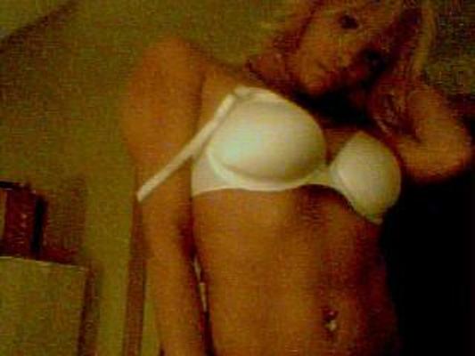 16P Black teen shows her pussy