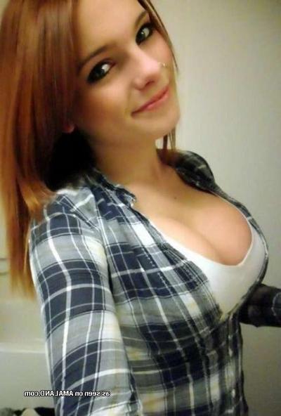 15P Amateur 18 year old girlfriends showing off big natural boobies