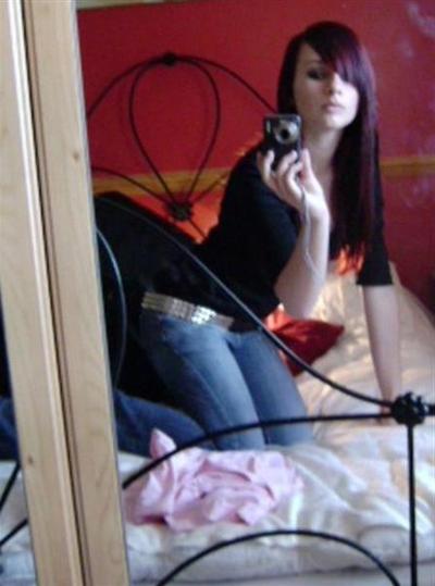 16P Self-shots of cute emo teens