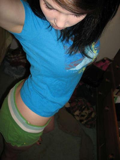 16P Various emo babes topless and naked