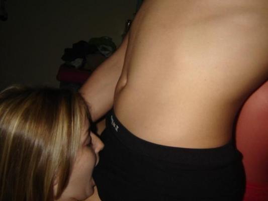 16P Cute amateur chicks modeling