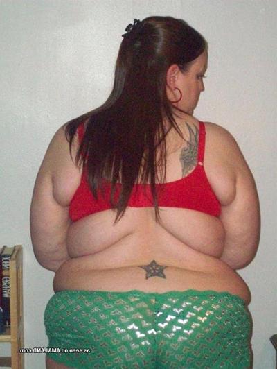 10P Horny bbw showing off her lard