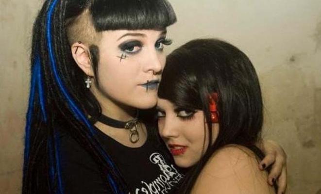 15P Mix of amateur kinky punk girlfriends