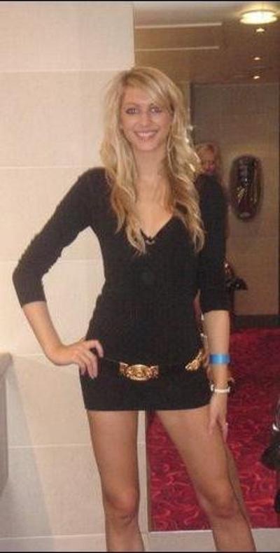 16P Pictures of me and my GF getting naughty in her room