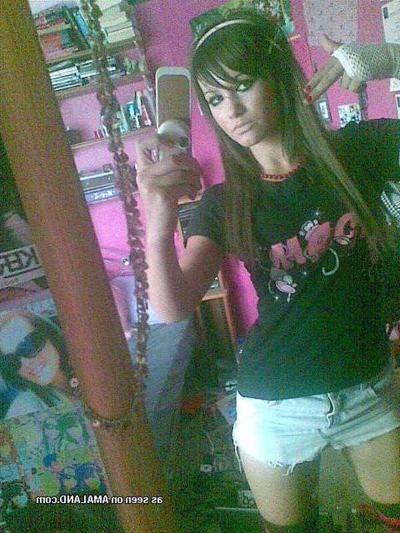 16P Camwhoring sexy filles emo amateurs
