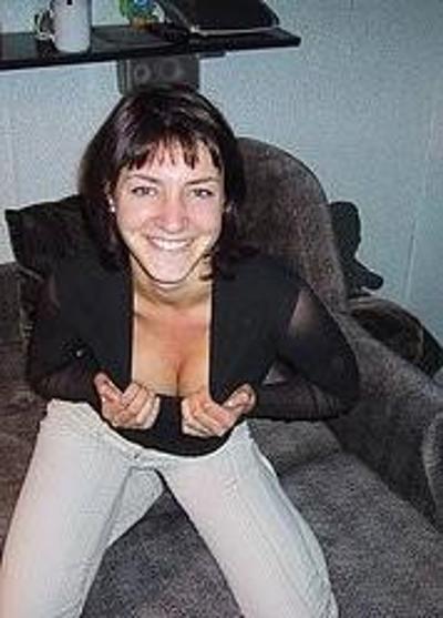 16P Chicks with hairy pussies modeling