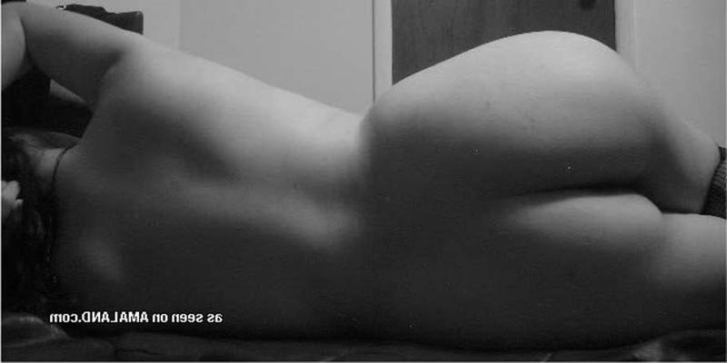 15P Autofotos de una nena emo amateur sexy