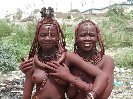 23P Afrikanische Titten 1
