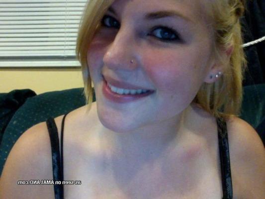 14P Amateur naughty punk sexy honey