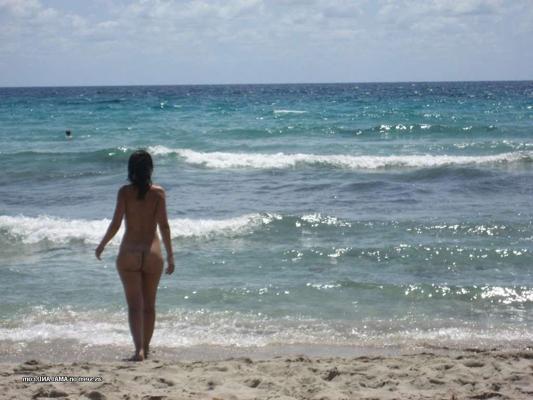 15P Home shot pics of amateur 18 year old neighborhood girlfriends