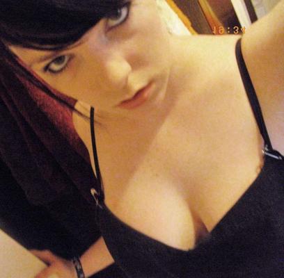15P Hot and heavy-chested emo girlfriend