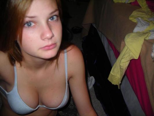 16P Various amateur babes with nice jugs