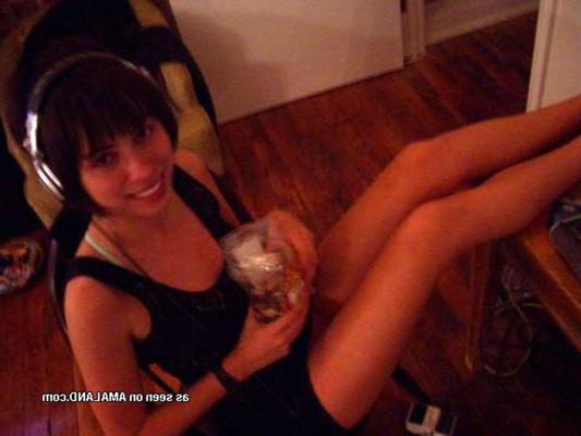 15P Hot and sexy amateur Mexican girlfriend