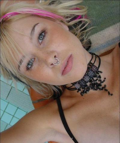 15P Selfshot cute emo teen girlfriends teasing