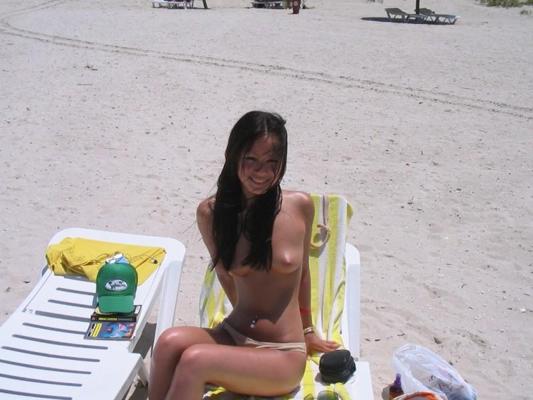 16P Naked redheaded amateurs posing