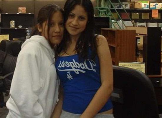 15P Collection of hot Spanish senoritas
