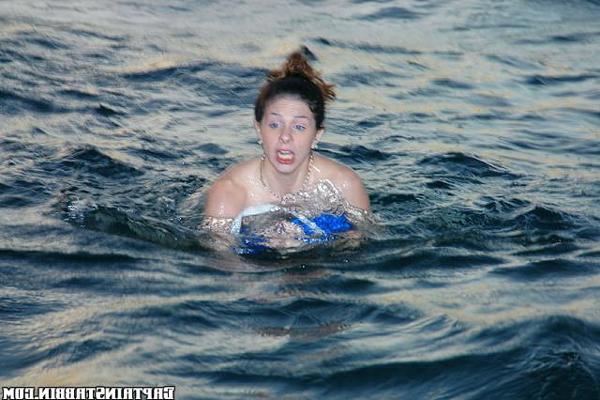 12P 12 pics and 1 movie of Mary from Captain Stabbin