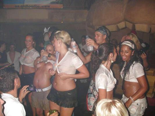 25P Sex Convention party