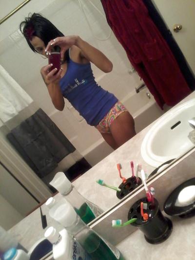 9P Petite Black Milf